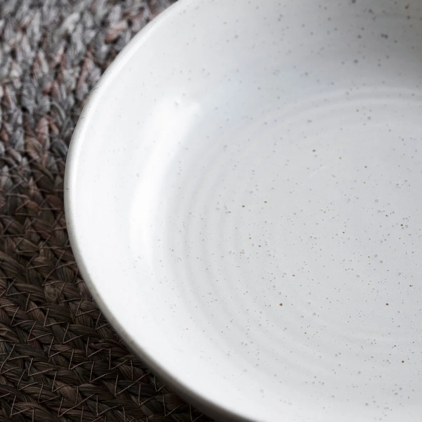 Pion Shallow Bowl, Grey/White