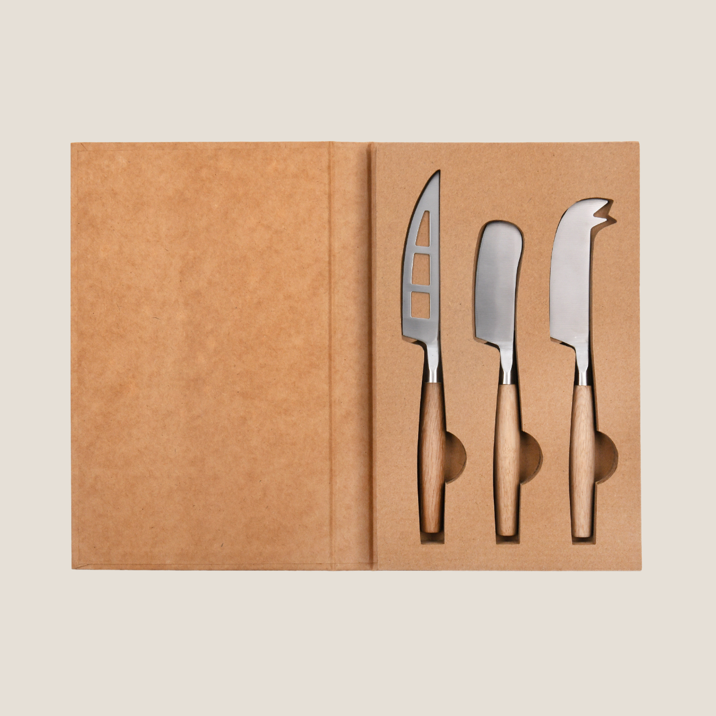 Classic Cheese Knives in Natural, Set of 3