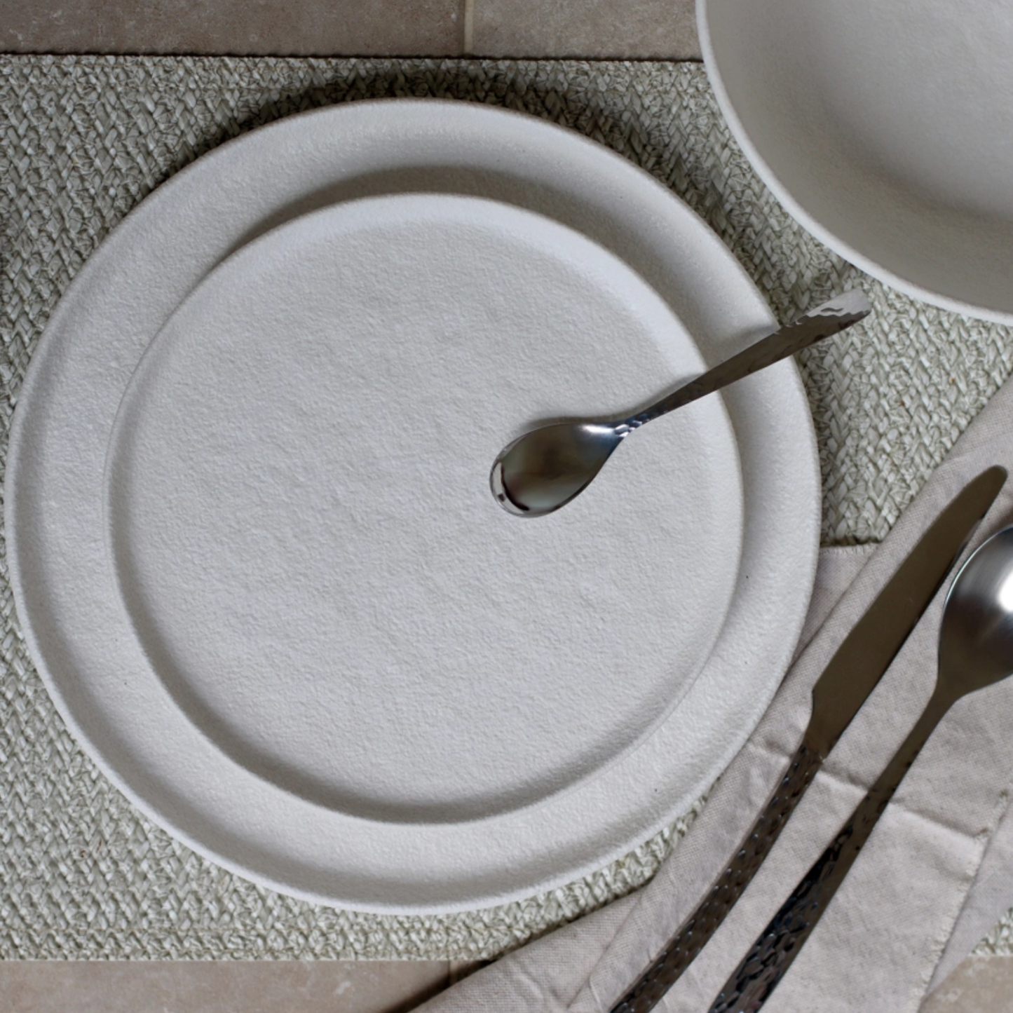 Stoneware Snowstack Large 27cm Plate - Matte White