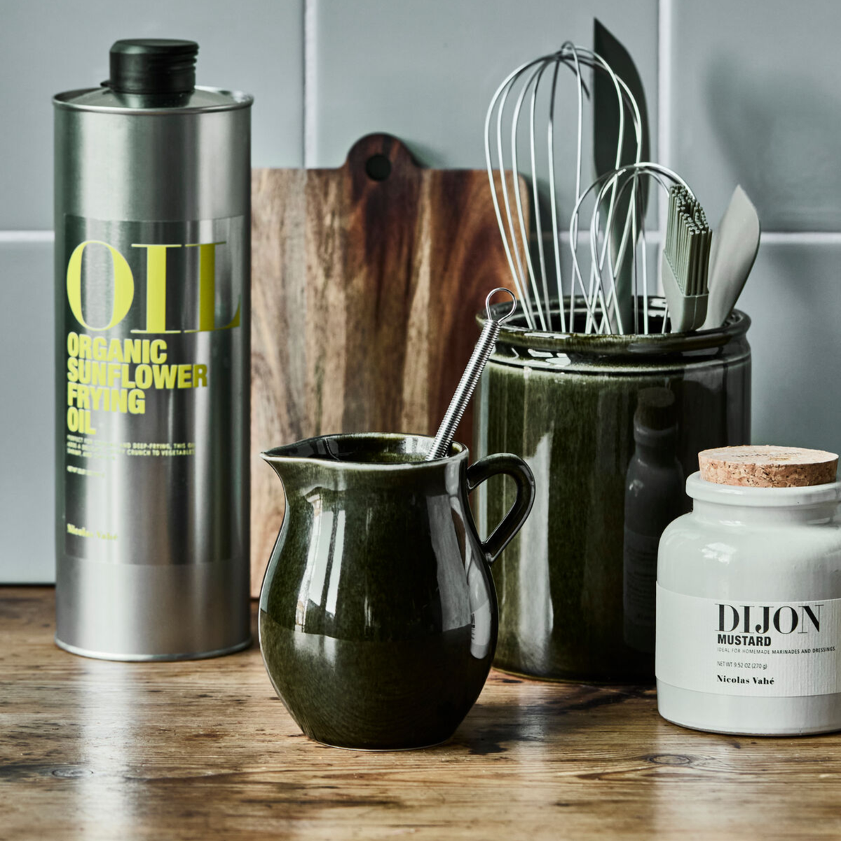 Hala Jug, Green