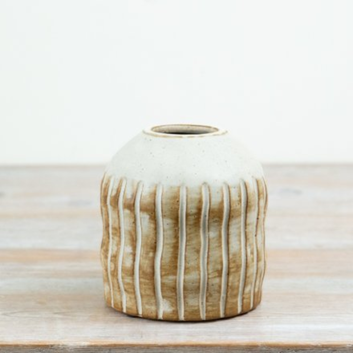 Natural Ribbed Vase - Medium