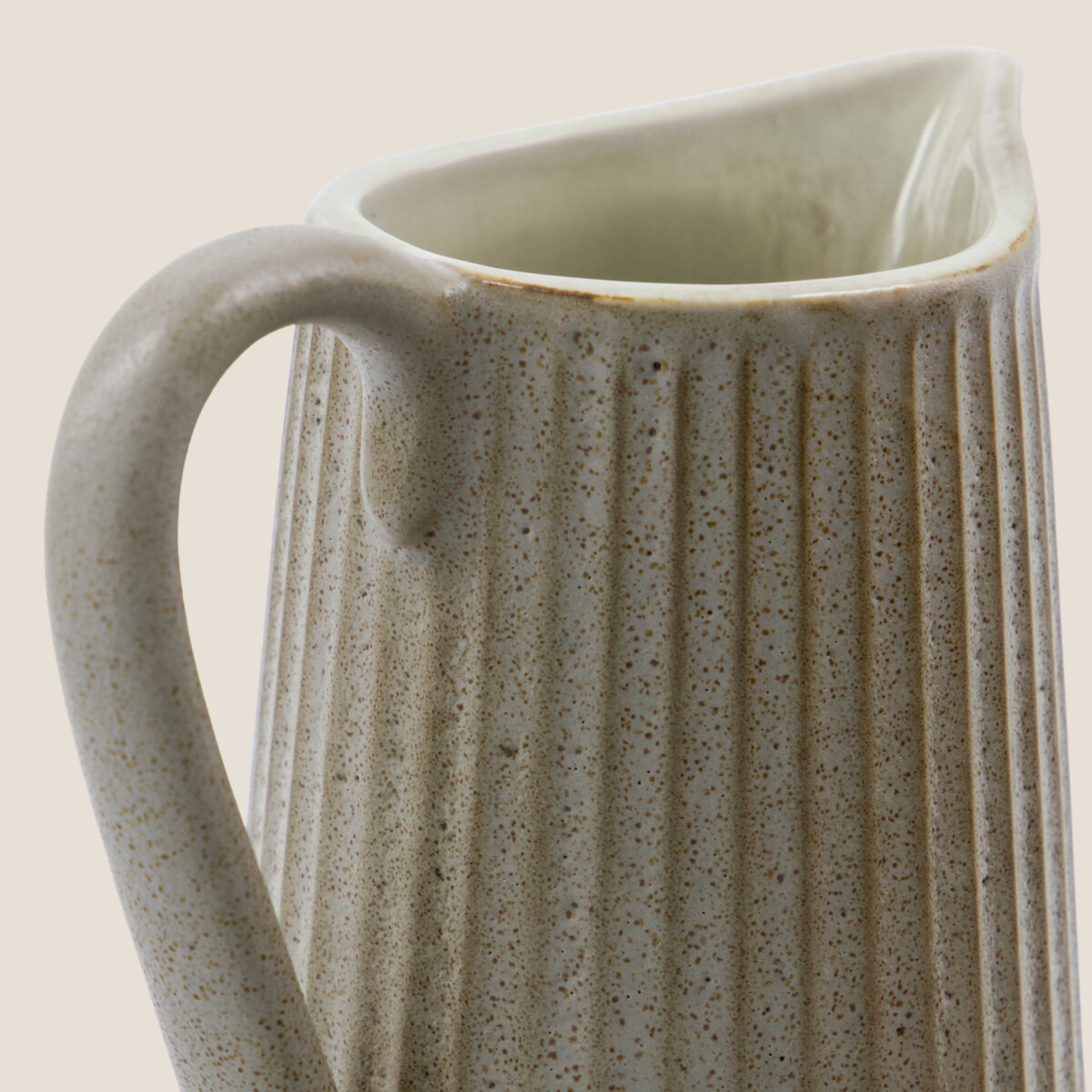 Pleat Small Jug, Grey/Brown