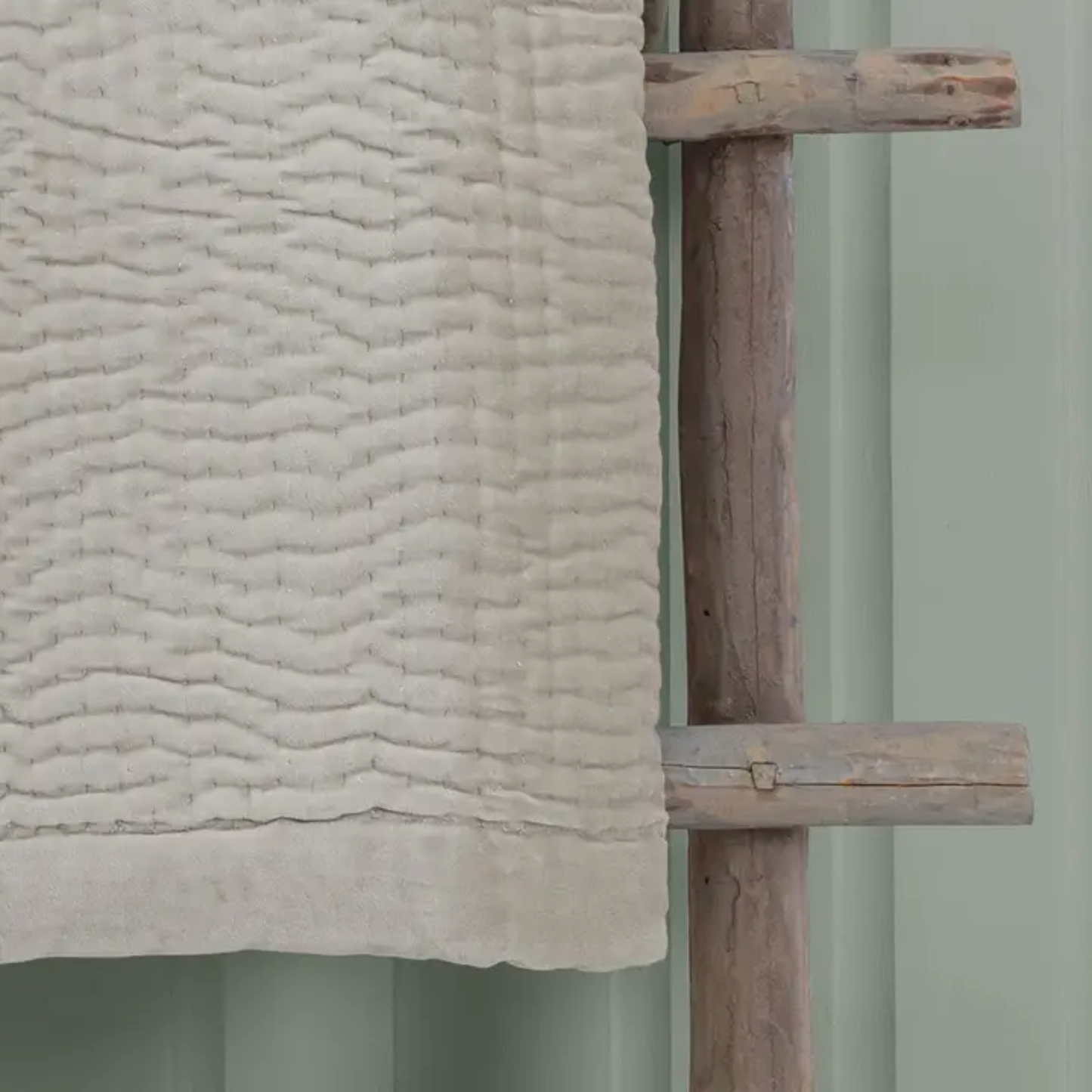 Haze Velvet Quilted Throw in Quartz