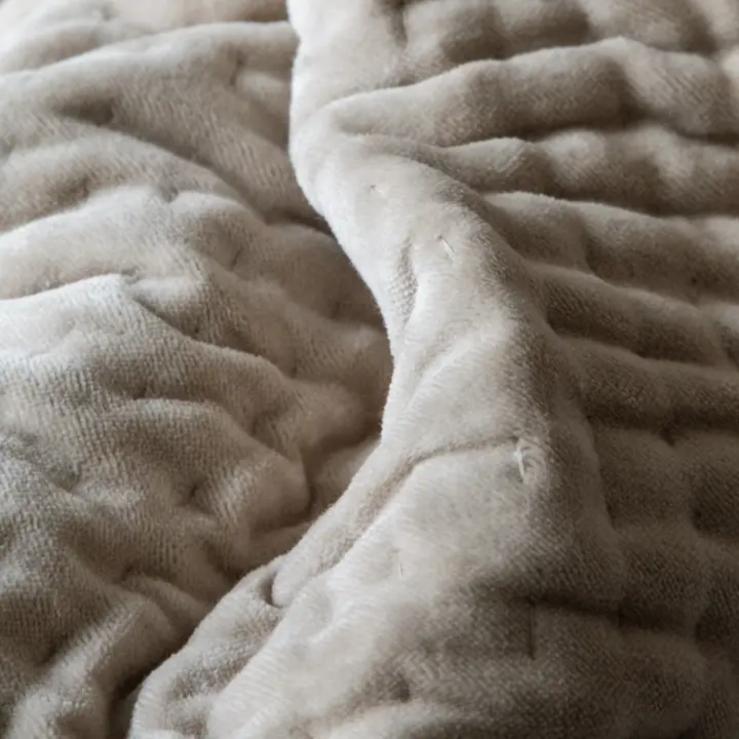 Haze Velvet Quilted Throw in Quartz