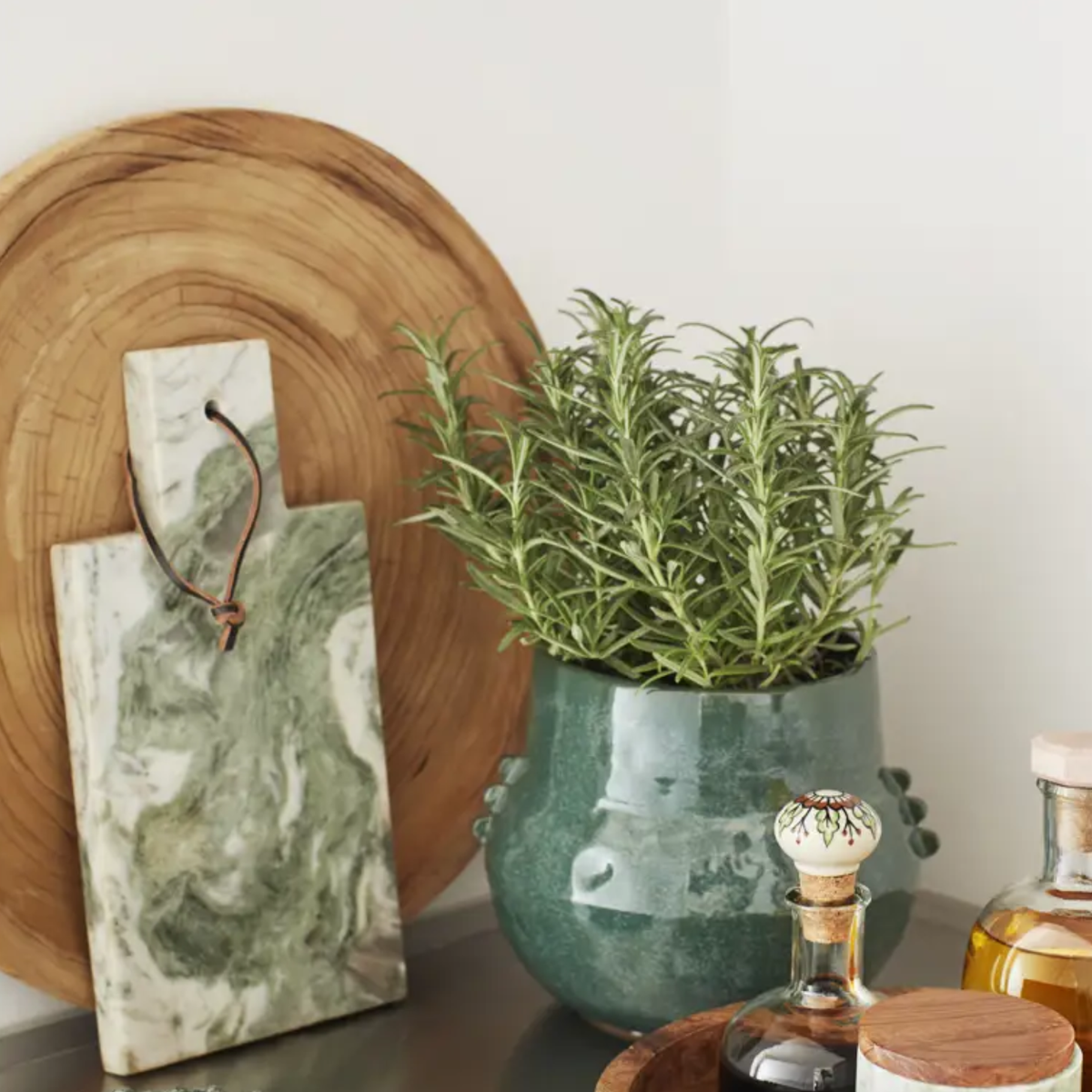 Kiri Field Round Wooden Tray