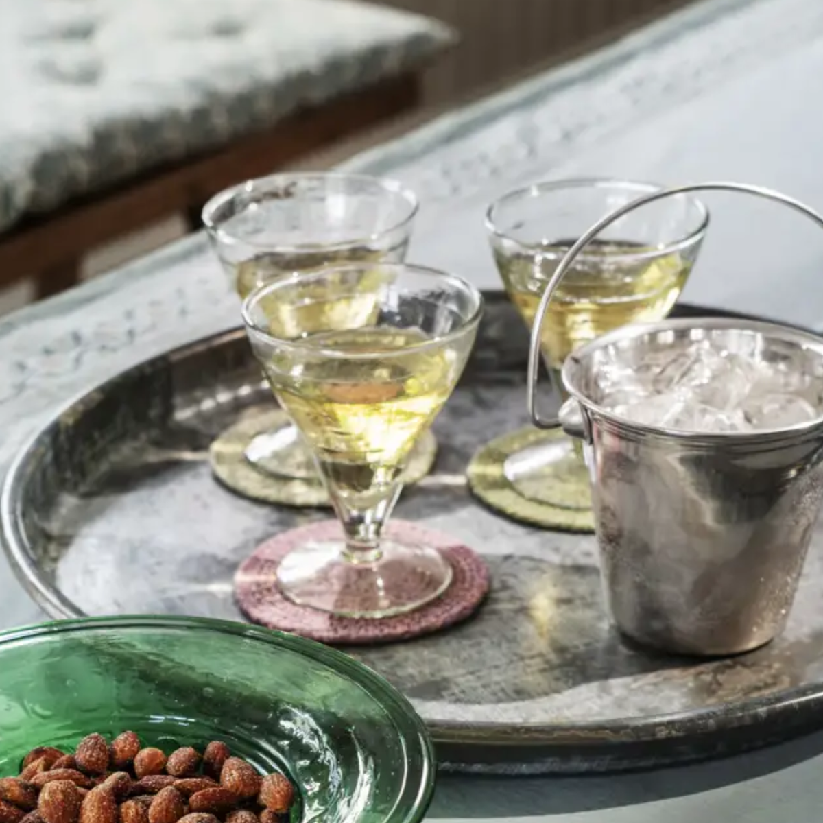 Cinder Medium Round Iron Tray