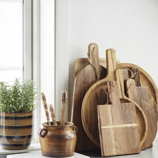 Kiri Field Small Wooden Board with Handle