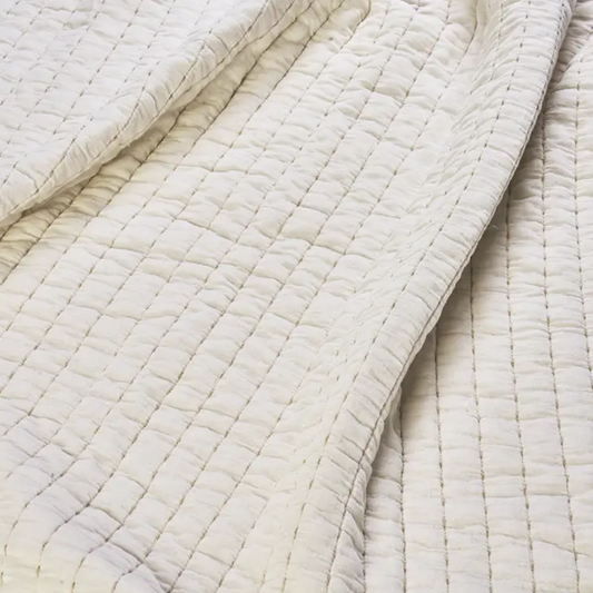 Cloud Quilted Cotton Throw in Neutral