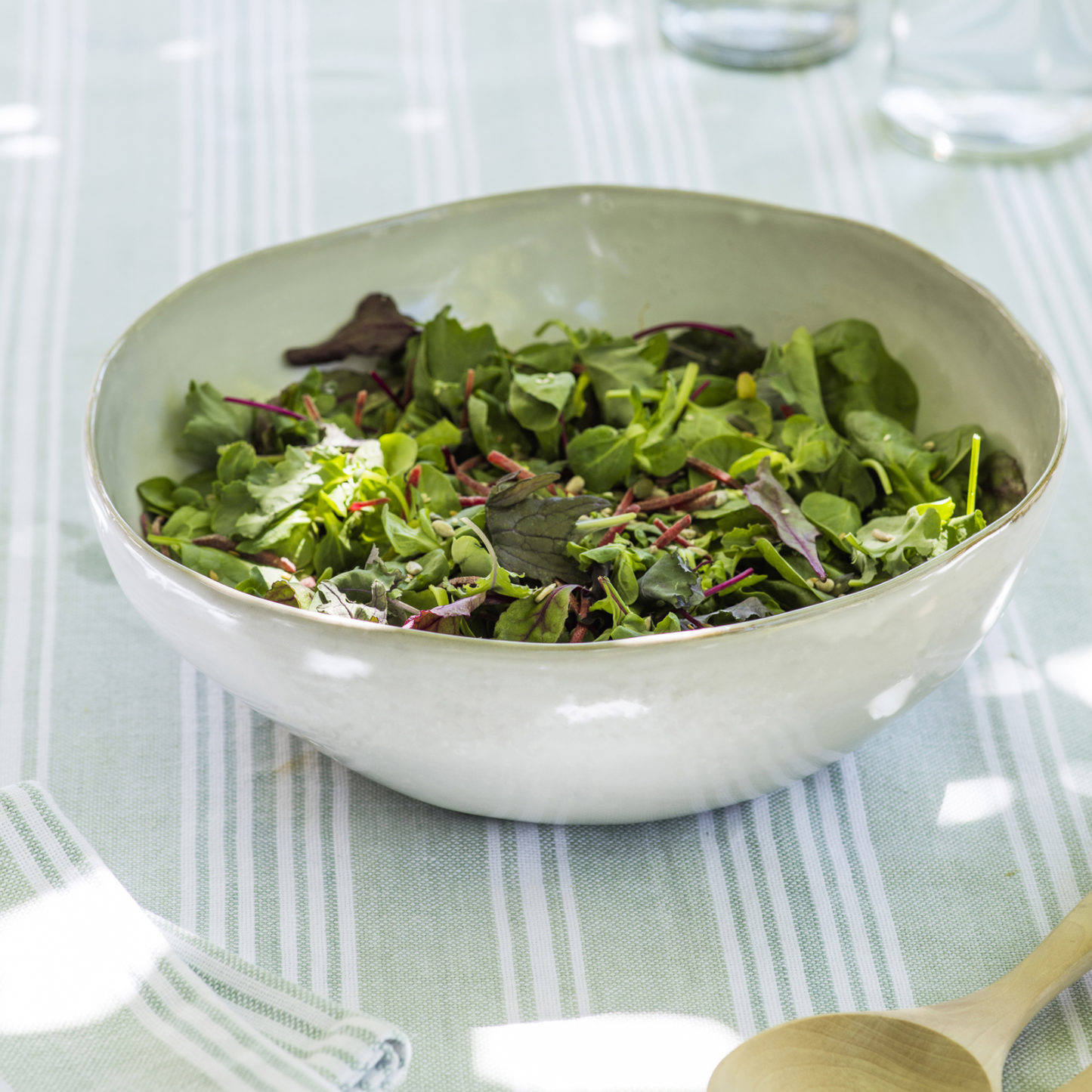Ithaca Salad Bowl in White