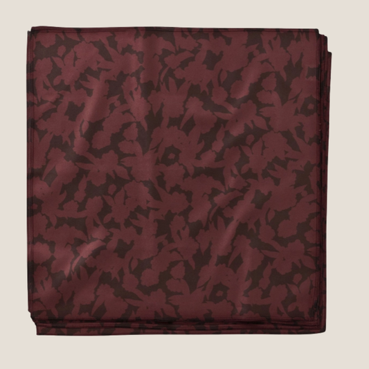 Geometry Wild Wood Maroon Dinner Napkin, 6pk