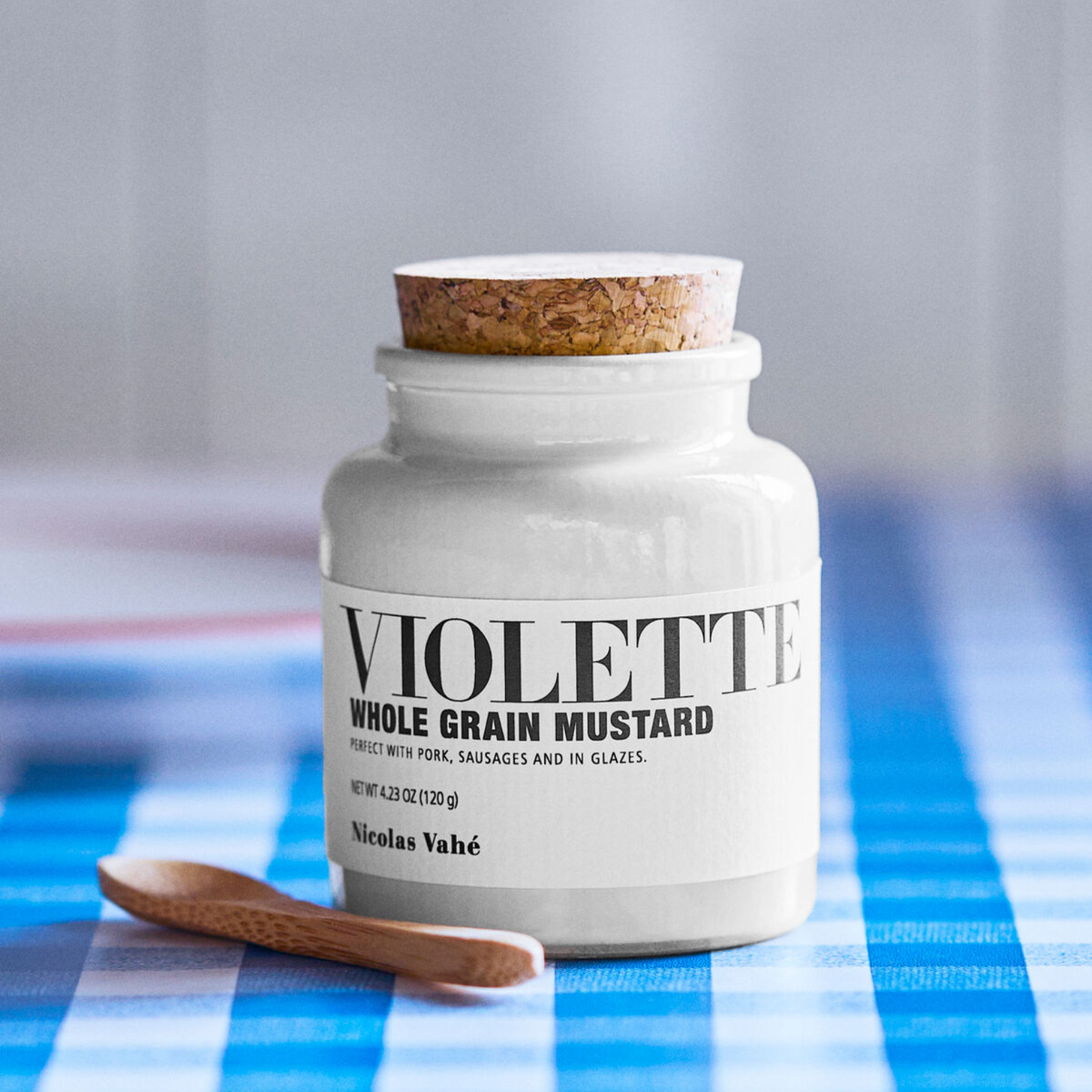 Nicolas Vahe Mustard, Violette