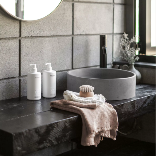 The Aromatherapy Co. Naturals Hand Care Set, Neroli & Amber Woods