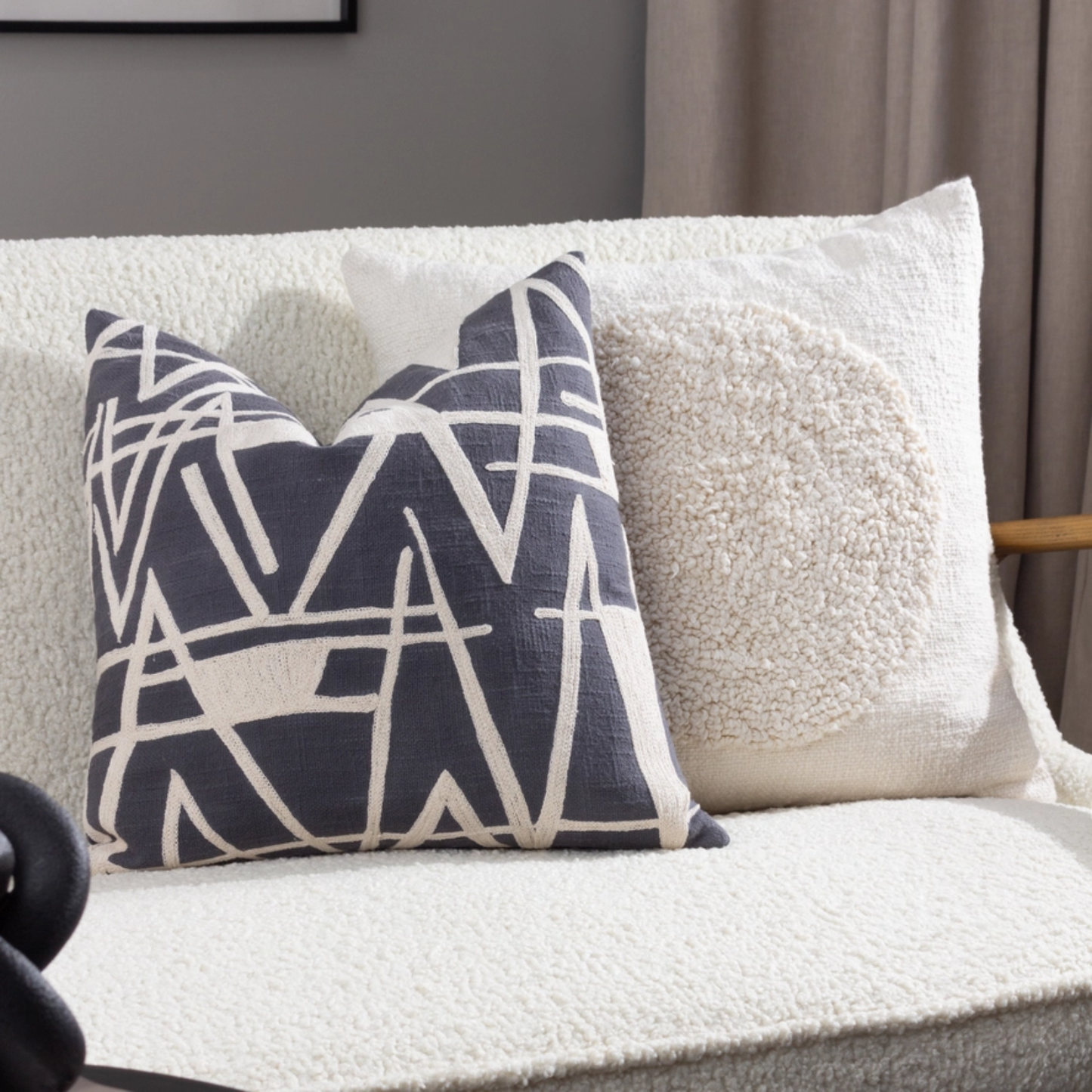 Almo Cushion in Ecru
