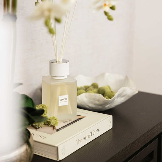 White Alang Alang Large Reed Diffuser 500ml